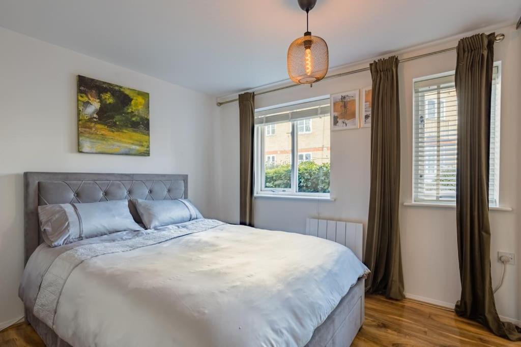 Bright &Spacious One Bedroom Flat Off Canary Wharf London Ngoại thất bức ảnh