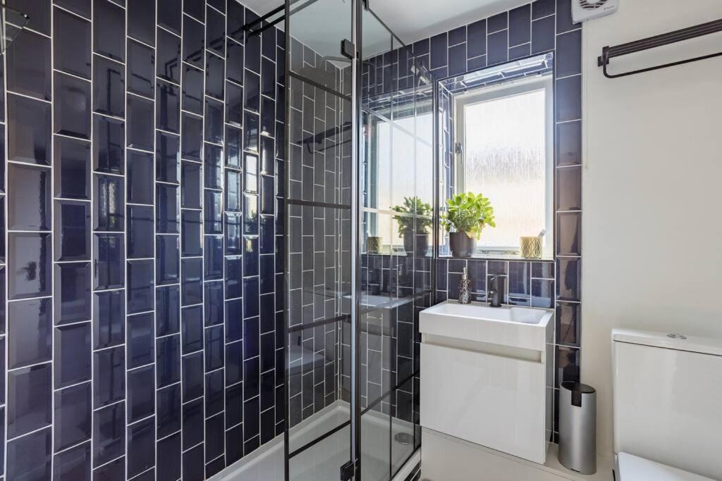 Bright &Spacious One Bedroom Flat Off Canary Wharf London Ngoại thất bức ảnh